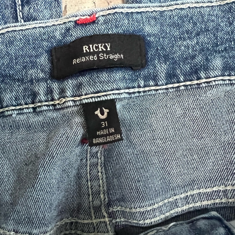 True Religion RICKY Relaxed Straight Men’s Jeans Size 31/34 NWT - Picture 3 of 9